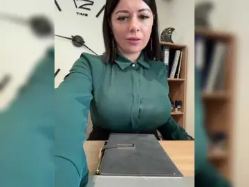 Bongacams Watch Live Sex Cams of VeryBaby