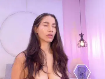Bongacams Watch Live Sex Cams of JuliaVega
