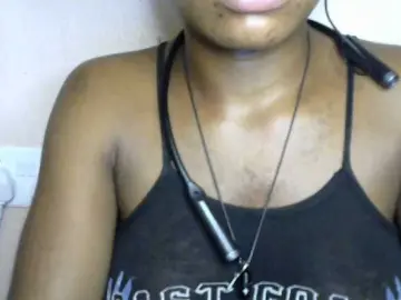 Bongacams Sex Cam of SinfulBitch01
