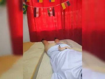 Bongacams Private Sex Chat of skinny333