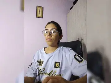 Bongacams Live Sex Cam of skinny333
