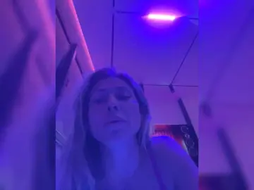 Bongacams Sex Chat of EvaaLove
