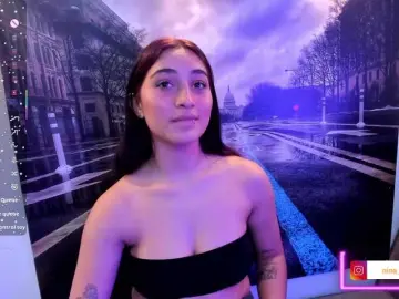 Bongacams Nude Webcam of Nina-Mars