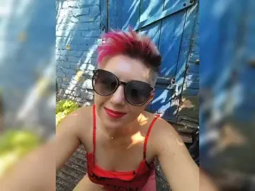 Bongacams Adult Video Chat of BUSINKA-25