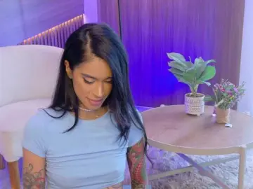 Bongacams Watch Live Sex Cams of EmmaaFoster