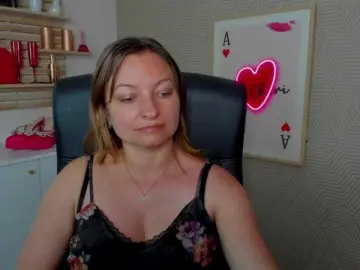 Bongacams Sex Chat of angelaLove13