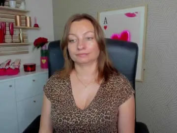 Bongacams Private Sex Chat of angelaLove13