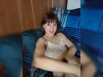 Bongacams Watch Live Sex Cams of Vikeyna