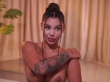 Bongacams Best live sex cam show of NatyDesiree