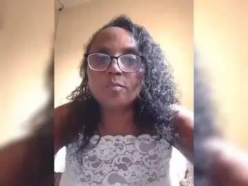 Bongacams Sex Cam of hotmomsexy
