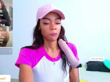 Bongacams Free Porn Cam of TamyLynn1