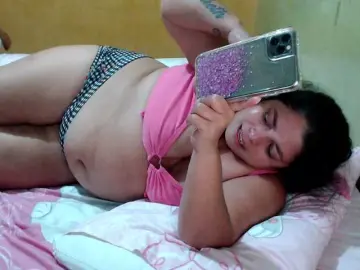 Bongacams Free Porn Cam of mia-naughty