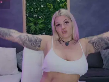 Bongacams Live Sex Cam of AlissaVox