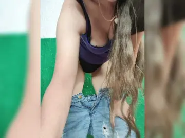 Bongacams Watch Live Sex Cams of pevicha