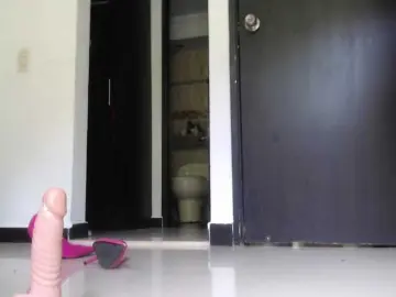 Bongacams Sex Cam of aliceparcket