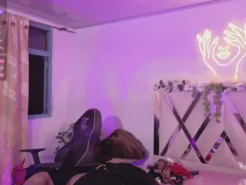 Bongacams Nude Webcam of cristalbroke-tay