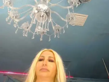 Bongacams Live Sex Cam of adrianna_fox