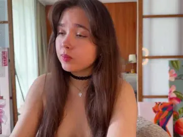Bongacams Nude Webcam of PlumyBun