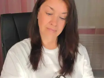Bongacams Live Sex of AnaMills