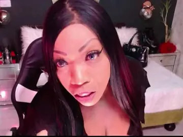 Bongacams Sex Chat of MadikeyHappy