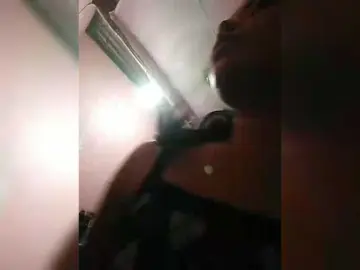 Bongacams Adult Webcam of XXhornywetprincess99XX