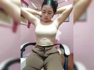 Bongacams Adult Webcams of XXhornywetprincess99XX