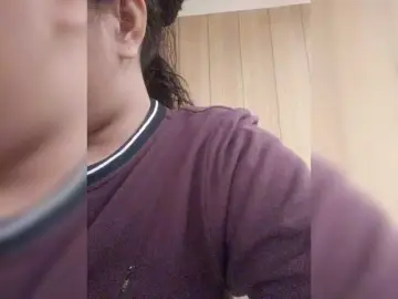 Bongacams Live Sex Cam of XXhornywetprincess99XX