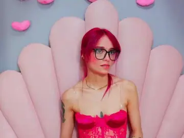 Bongacams Watch Live Sex Cams of LUCYMILLER