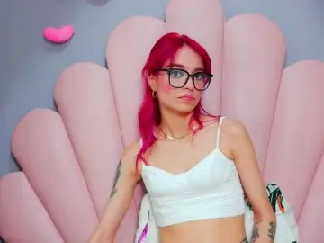Bongacams Watch Live Sex Cams of LUCYMILLER