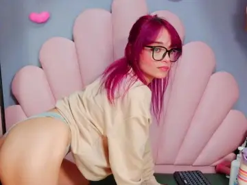 Bongacams Sex Chat of LUCYMILLER