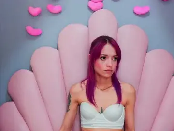 Bongacams Live Porn of LUCYMILLER