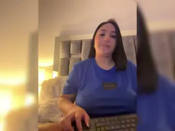 Bongacams Watch Live Sex Cams of IrisEvans