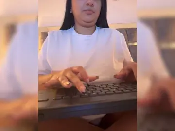 Bongacams Free Porn Cam of IrisEvans