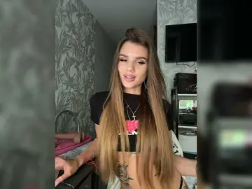Bongacams Free Porn Cam of SweetyMia
