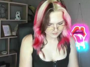 Bongacams Live Sex Cam of SweetLilyxo