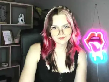 Bongacams Sex Cam of SweetLilyxo