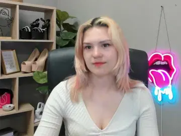 Bongacams Adult Video Chat of SweetLilyxo