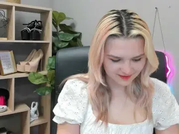 Bongacams Adult Video Chat of SweetLilyxo