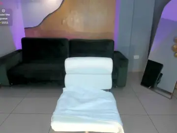 Bongacams Best live sex cam show of NiaHolland