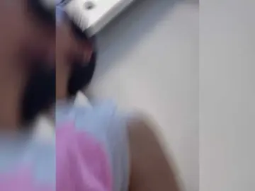 Bongacams Free Porn Cam of SophieMary