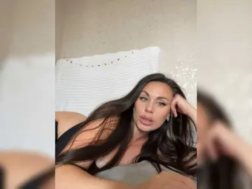 Bongacams Live Sex Cam of -Hennessy-