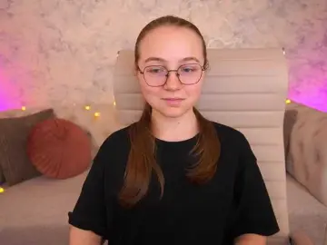 Bongacams Sex Cam of ArrinaWairr