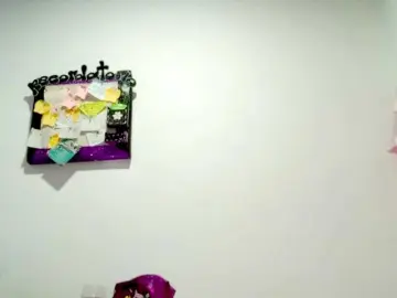 Bongacams Private Sex Chat of PetiteIvoryqueens