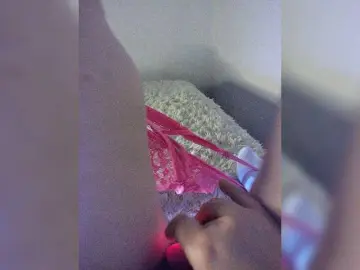 Bongacams Live Sex Cam of amazingtits-5D