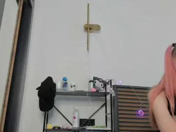 Bongacams Adult Webcam of LucyStars