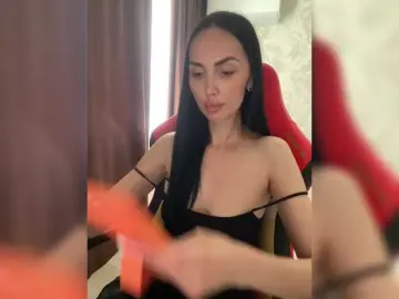 Bongacams Nude Webcam of LolaFox