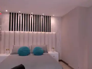 Bongacams Sex Cam of NiaSalvatore