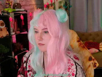 Bongacams Watch Live Sex Cams of candy-yeah