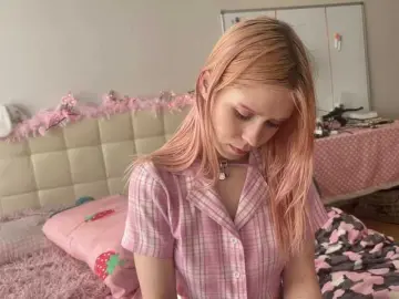 Bongacams Sex Cam of sexycute18