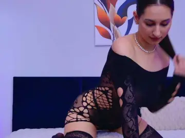 Bongacams Best Webcam of KissInferno